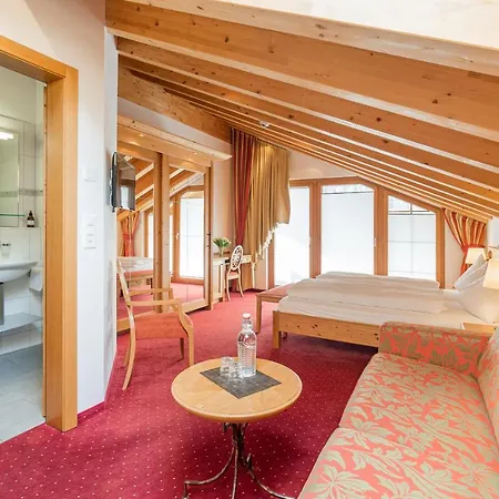 Mountain Paradise 3*