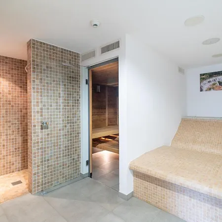 Hotell Mountain Paradise 3*