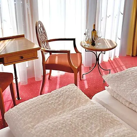 Mountain Paradise Hotel 3*
