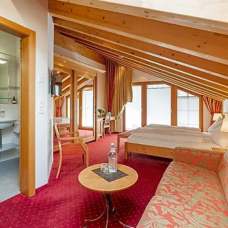 Hotell Mountain Paradise 3*