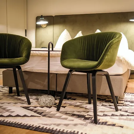Mountain Paradise Hotell