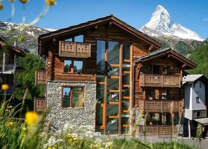 Mountain Paradise מלון 3*