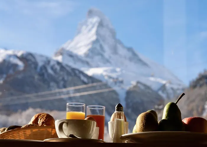 Mountain Paradise מלון 3*