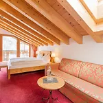 Mountain Paradise 3* زيرمات